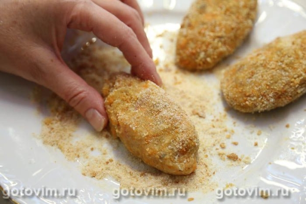 Котлет из скумбрии с беконом