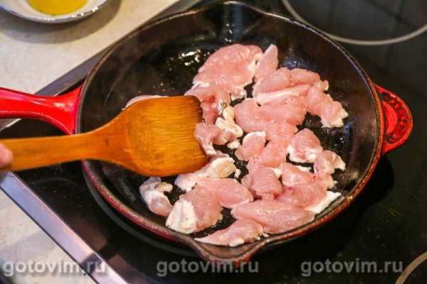 Поке с жареной куриной грудкой в соусе терияки, манго, авокадо и бобами эдамаме Поке с жареной куриной грудкой в соусе терияки, манго, авокадо и бобами эдамаме