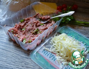 Булки-лодочки с фаршем и сыром