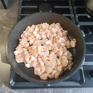 Пирог с курицей и грибами