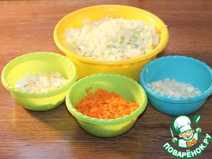 Круглые пирожки с овощами и яйцом Круглые пирожки с овощами и яйцом