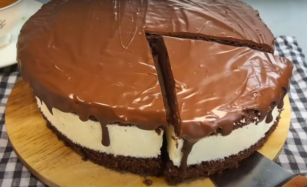 Нереально вкусный торт «Эскимо». Много лет готовлю по этому рецепту: простой рецепт домашнего торта Нереально вкусный торт «Эскимо». Много лет готовлю по этому рецепту: простой рецепт домашнего торта