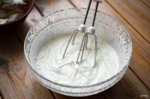 Шоколадный торт с кремом из маскарпоне Шоколадный торт с кремом из маскарпоне