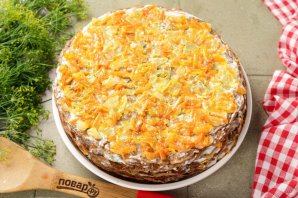 Печеночный торт с морковью