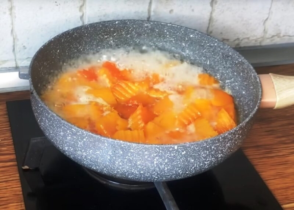 Мармеладная тыква с грецким орехом. Волшебный турецкий десерт, достойный султана! Мармеладная тыква с грецким орехом. Волшебный турецкий десерт, достойный султана!