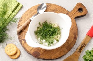 Канапе на крекерах Канапе на крекерах