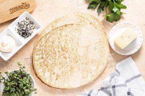 Лаваш с сыром в духовке