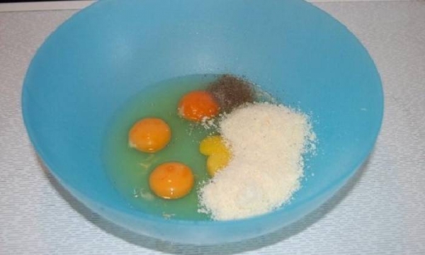 
Омлет с сыром на сковороде — 7 пошаговых рецептов с добавками с фотографиями	