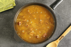 Каша с машем, рисом и мясом Каша с машем, рисом и мясом