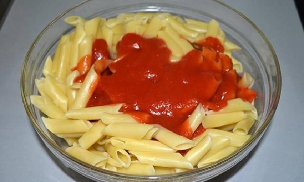 
Омлет с сыром на сковороде — 7 пошаговых рецептов с добавками с фотографиями	