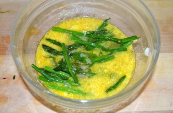 
Омлет на сковороде с сыром &mdash; 5 рецептов с овощами	