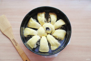 Пирог "Цветок" из дрожжевого теста Пирог "Цветок" из дрожжевого теста