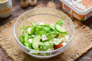 Салат с авокадо и оливками Салат с авокадо и оливками