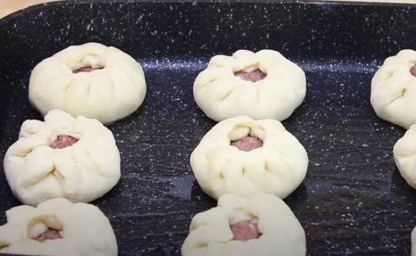 Беляши с мясом в духовке — 5 очень вкусных домашних рецептов
Беляши с мясом в духовке — 5 очень вкусных домашних рецептов