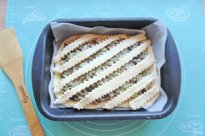 Пирог с капустой и грибами Пирог с капустой и грибами