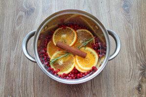 Брусничный глинтвейн