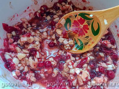 Куриные ножки в духовке, запеченные с чесноком, клюквой и медом Куриные ножки в духовке, запеченные с чесноком, клюквой и медом