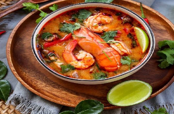 Том Ям — простой рецепт в домашних условиях с креветками
Том Ям — простой рецепт в домашних условиях с креветками