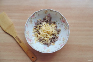 Салат с языком и ананасом Салат с языком и ананасом