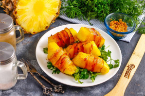 Ананас в беконе Ананас в беконе