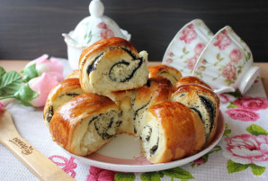 Пирог "Цветок" из дрожжевого теста Пирог "Цветок" из дрожжевого теста