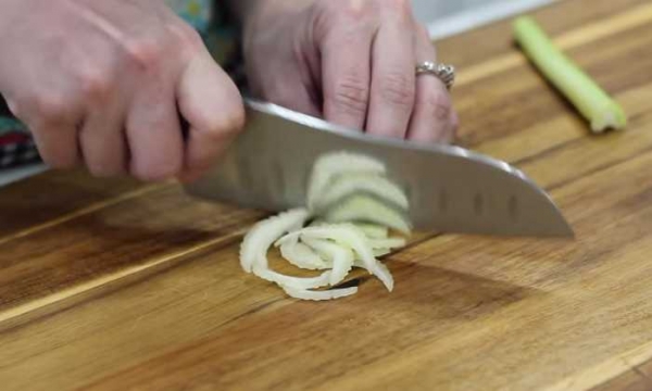 Рыба с овощами в духовке — простой рецепт запекания в пергаменте
Рыба с овощами в духовке — простой рецепт запекания в пергаменте