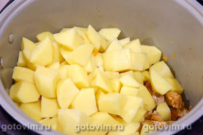 Свинина с картофелем, тушённая в сливках в мультиварке Свинина с картофелем, тушённая в сливках в мультиварке