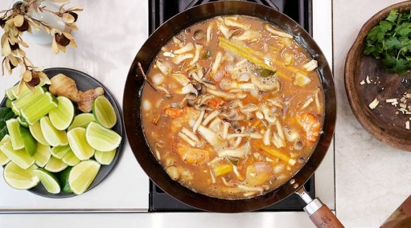 Том Ям — простой рецепт в домашних условиях с креветками
Том Ям — простой рецепт в домашних условиях с креветками