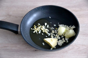 Пирог со шпинатом и брынзой Пирог со шпинатом и брынзой