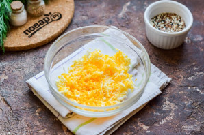 Бутерброды с яйцом и сыром