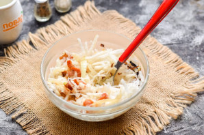 Редька со шкварками Редька со шкварками