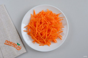 Суп с фасолью и огурцами Суп с фасолью и огурцами