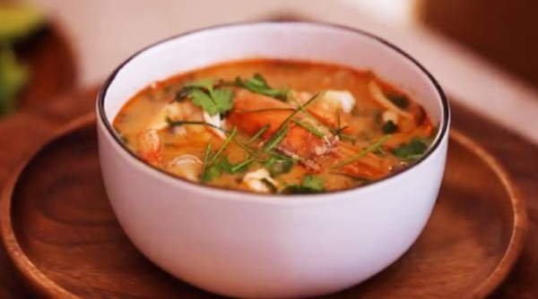 Том Ям — простой рецепт в домашних условиях с креветками
Том Ям — простой рецепт в домашних условиях с креветками