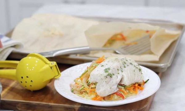 Рыба с овощами в духовке — простой рецепт запекания в пергаменте
Рыба с овощами в духовке — простой рецепт запекания в пергаменте