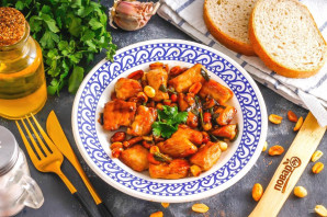 Свинина по-китайски с арахисом