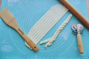 Пирог с капустой и грибами Пирог с капустой и грибами