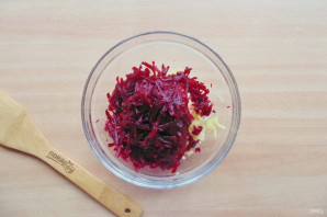 Финский салат из свеклы Финский салат из свеклы