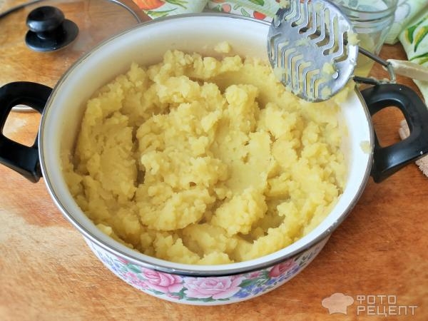 Рецепт: Блинчики с картофелем и грибами - Для любителей фаршированных блинчиков