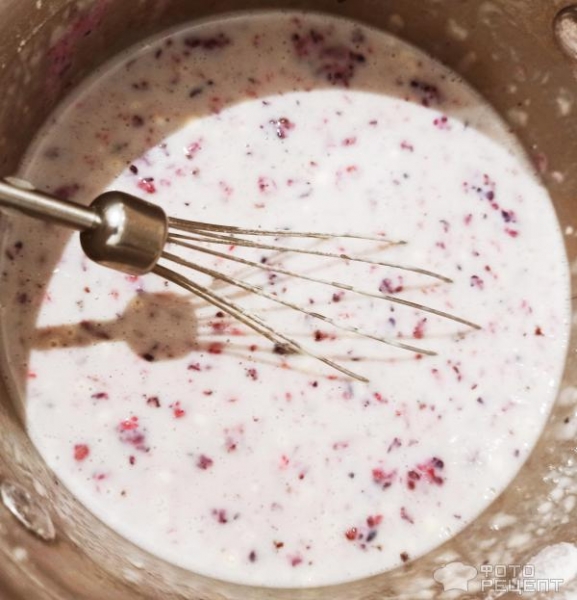 Рецепт: Блины из черной смородины - Космическое наслаждение. Супер вкусные и необычные блины