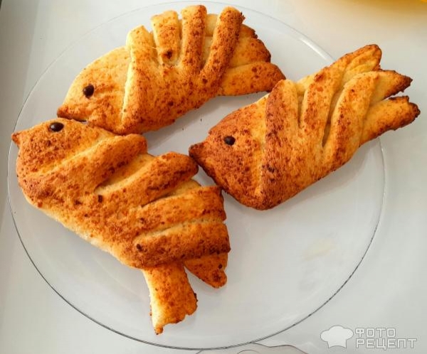 Рецепт: Булочки "Птички" - Встречаем весну! Весенние булочки "Птички" - сладкие, творожные булочки для детей.