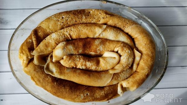 Рецепт: Пирог из блинных рулетов - с куриной печенью Рецепт: Пирог из блинных рулетов - с куриной печенью