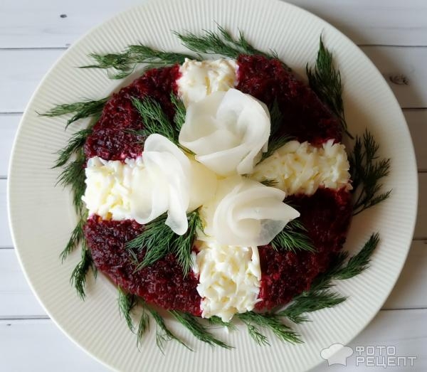 Рецепт: Салат "Генеральский" - в праздничном оформлении Рецепт: Салат "Генеральский" - в праздничном оформлении