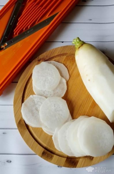 Рецепт: Салат "Генеральский" - в праздничном оформлении Рецепт: Салат "Генеральский" - в праздничном оформлении