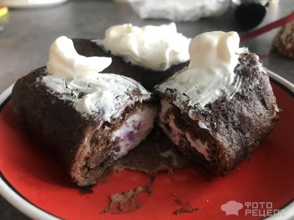 Рецепт: Шоколадные блины с творогом - нежные, ванильно-шоколадные Рецепт: Шоколадные блины с творогом - нежные, ванильно-шоколадные