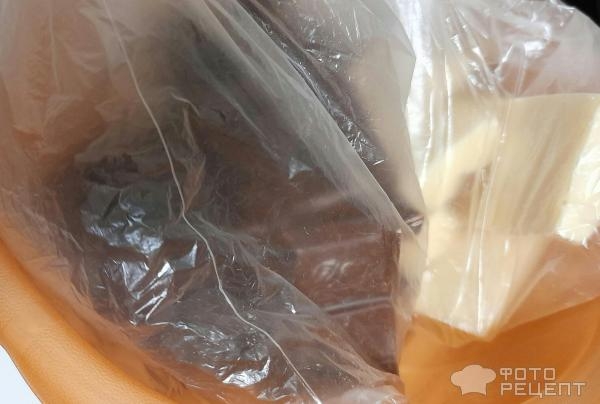 Рецепт: Торт "Кошечка" на день рождения девочке - Бисквитный торт "Кошечка" с масляным кремом и черешней. И кексы "Кошачьи лапки". Рецепт: Торт "Кошечка" на день рождения девочке - Бисквитный торт "Кошечка" с масляным кремом и черешней. И кексы "Кошачьи лапки".