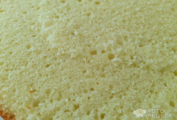 Рецепт: Торт "Кошечка" на день рождения девочке - Бисквитный торт "Кошечка" с масляным кремом и черешней. И кексы "Кошачьи лапки". Рецепт: Торт "Кошечка" на день рождения девочке - Бисквитный торт "Кошечка" с масляным кремом и черешней. И кексы "Кошачьи лапки".