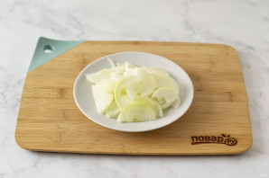 Салат с краснокочанной капустой