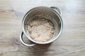 Каша из гречневых хлопьев на молоке