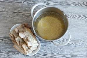 Солянка на говяжьем бульоне