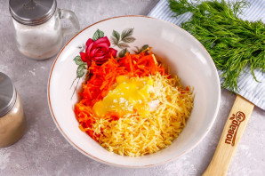 Бутерброды со шпротами и морковью Бутерброды со шпротами и морковью